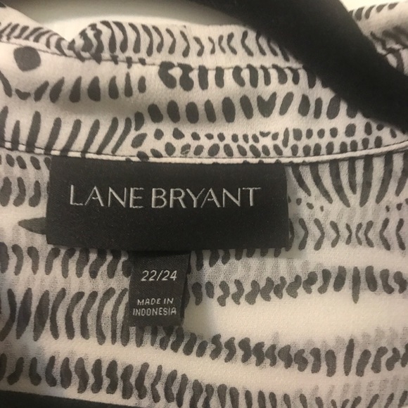 ❤️Lane Bryant Button Down Blouse❤️ - Picture 2 of 3